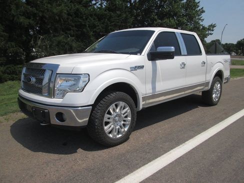 Used 2012 Ford F150 Lariat w/ Lariat Chrome Pkg AWD/4WD image 3
