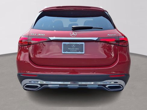 Certified 2026 Mercedes-Benz GLC 300 4MATIC image 5