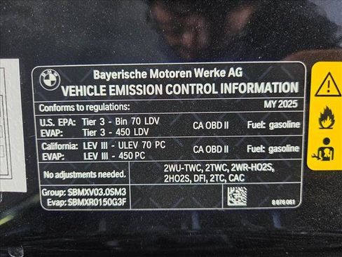 Used 2025 BMW M2 w/ Lighting Package RWD image 22