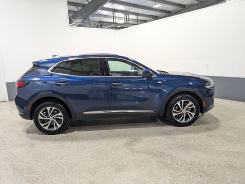 Used 2023 Buick Envision Essence AWD/4WD image 2