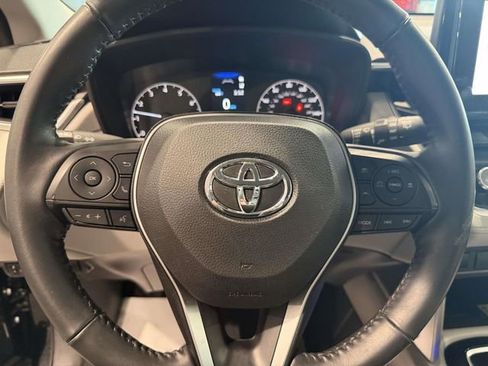Used 2023 Toyota Corolla Cross LE w/ Black Badges Package (TMS) AWD/4WD image 16