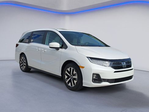 New 2026 Honda Odyssey EX-L image 6
