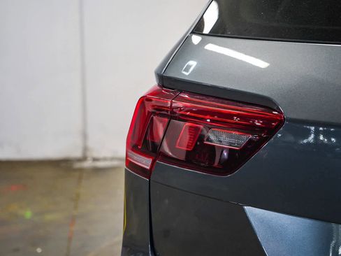 Used 2023 Volkswagen Tiguan S image 11