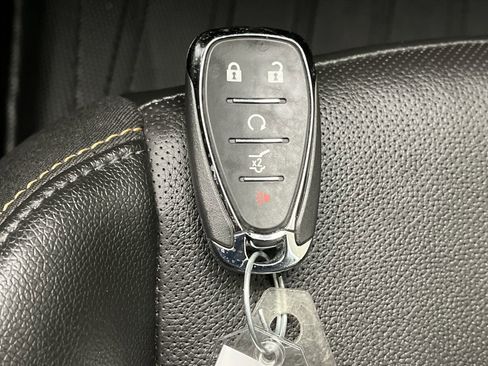 Certified 2022 Chevrolet Equinox Premier image 28