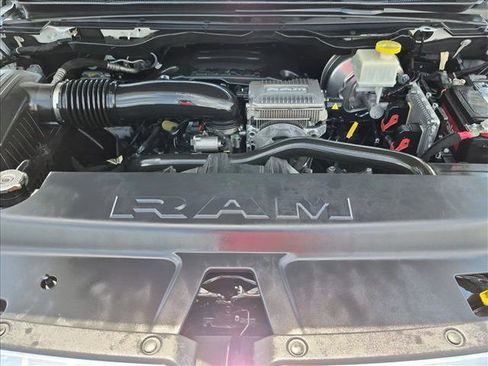 Used 2020 RAM 1500 Laramie AWD/4WD image 23