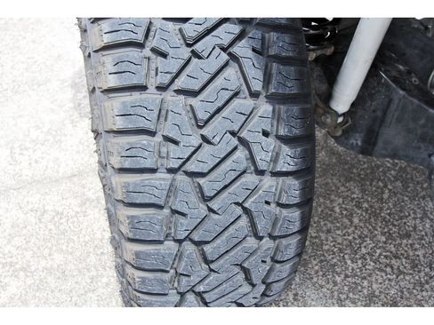 Used 2025 Ford F250 XLT w/ FX4 Off-Road Package AWD/4WD image 28