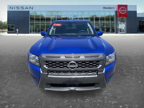 Certified 2025 Nissan Frontier SV w/ SV Convenience Package RWD image 2