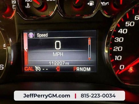 Used 2016 GMC Yukon SLT w/ Open Road Package AWD/4WD image 17