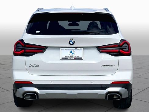 Used 2023 BMW X3 xDrive30i w/ Premium Package image 4