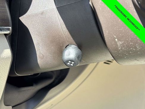 Used 2014 Jeep Grand Cherokee Overland image 15