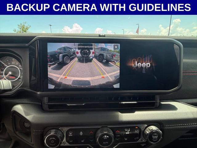 Certified 2025 Jeep Wrangler Unlimited Rubicon w/ Convenience Group AWD/4WD image 3