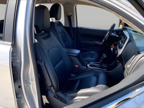 Used 2015 GMC Canyon SLT AWD/4WD image 9