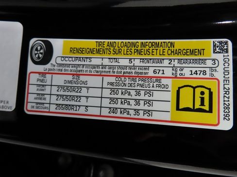 Used 2024 Chevrolet Silverado 1500 High Country image 59