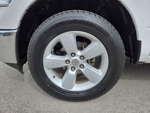 Used 2024 RAM 1500 Classic SLT AWD/4WD image 7