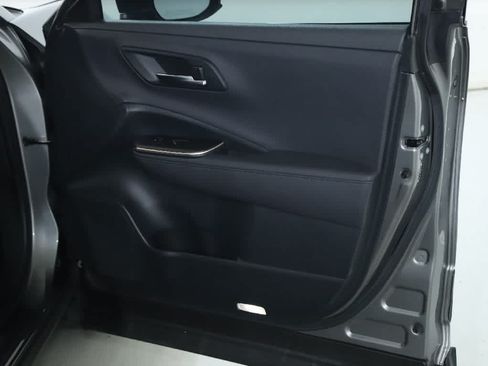 Certified 2023 Toyota Crown AWD/4WD image 35