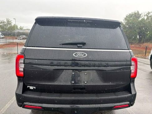 Used 2023 Ford Expedition Limited RWD image 6