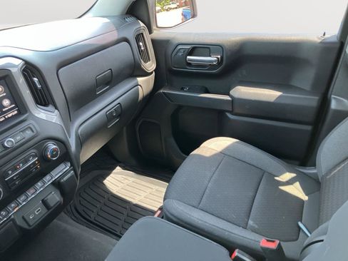 Used 2022 Chevrolet Silverado 1500 Custom Trail Boss w/ LPO, Dark Essentials Package AWD/4WD image 13