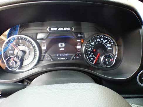 Used 2020 RAM 1500 Big Horn AWD/4WD image 33
