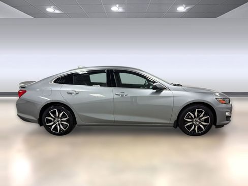 Used 2024 Chevrolet Malibu RS w/ LPO, Floor Liner Package image 7