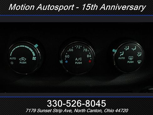 Used 2013 Jeep Wrangler Unlimited Rubicon w/ Connectivity Group AWD/4WD image 25
