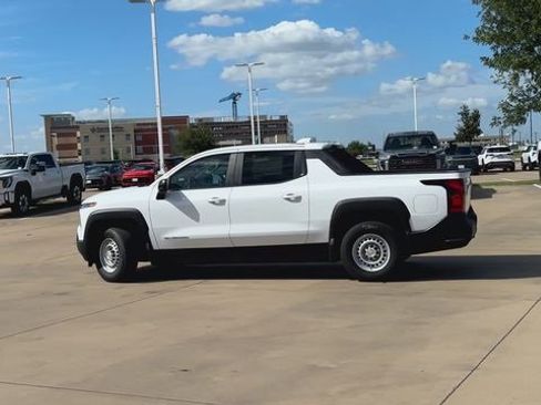 New 2025 Chevrolet Silverado EV W/T image 7