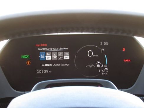 Used 2024 Subaru Solterra AWD/4WD image 25