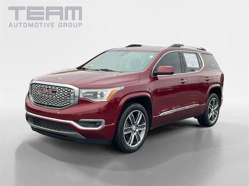 Used 2018 GMC Acadia Denali w/ Technology Package image 3