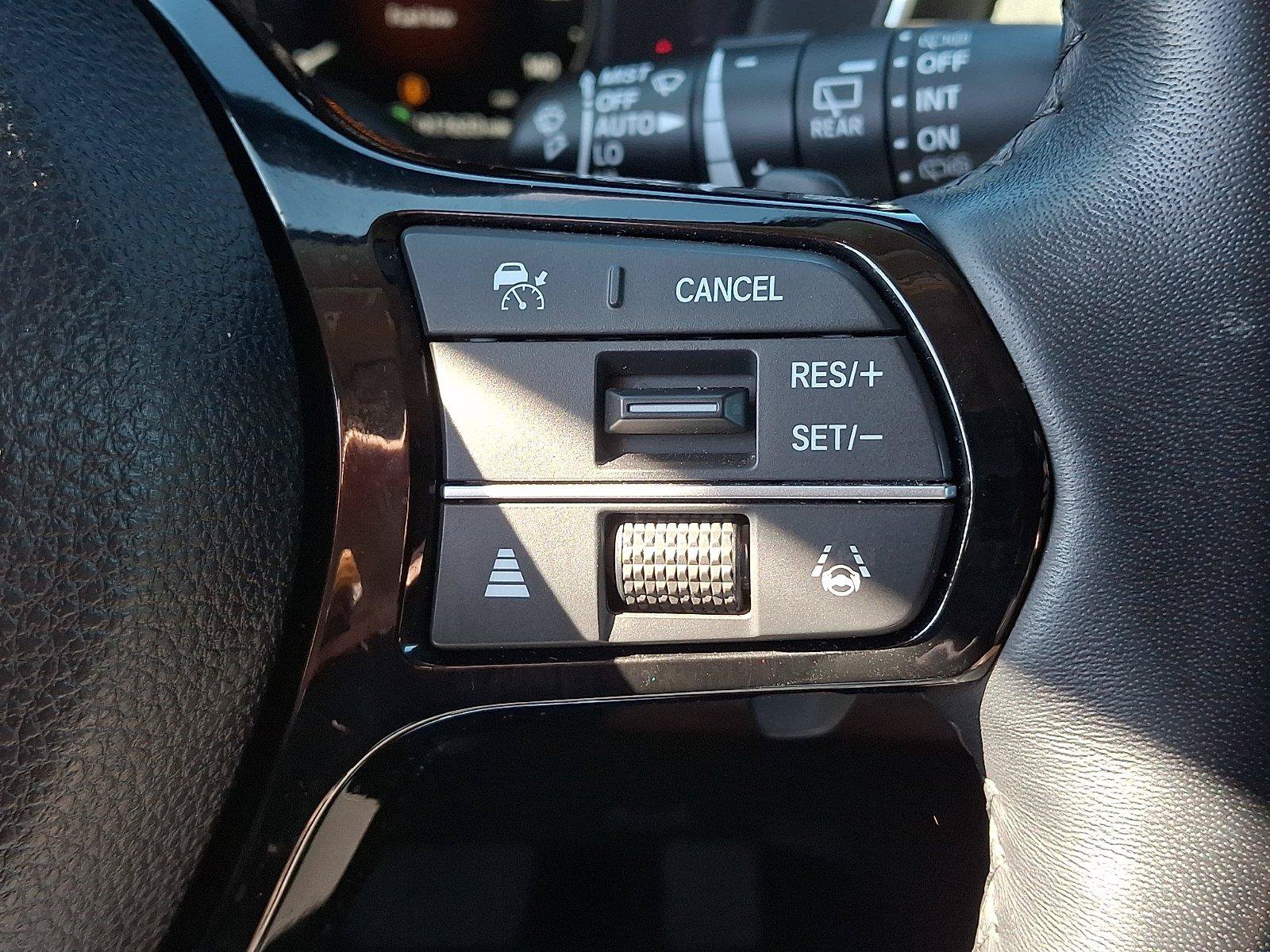 Used 2025 Honda Pilot Elite image 24
