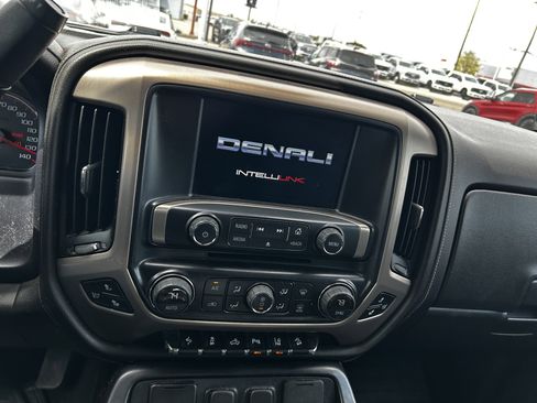 Used 2015 GMC Sierra 1500 Denali w/ Driver Alert Package AWD/4WD image 15