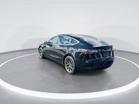 Used 2019 Tesla Model 3 Standard Range RWD image 7