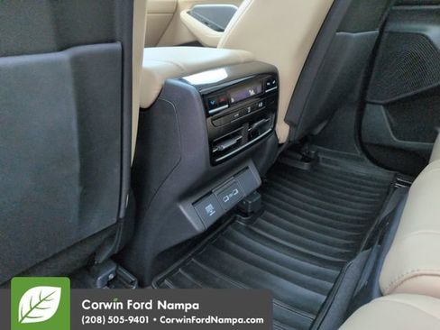 Used 2022 Acura MDX FWD image 27