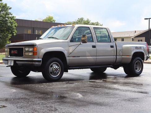 Used 1999 GMC Sierra 3500 4x4 Crew Cab w/ Marketing Option Pkg 3 image 11