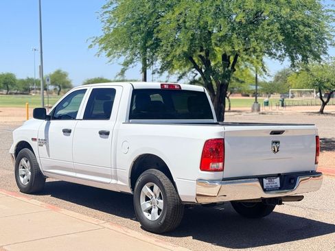 Used 2019 RAM 1500 Tradesman w/ Chrome Appearance Group RWD image 3