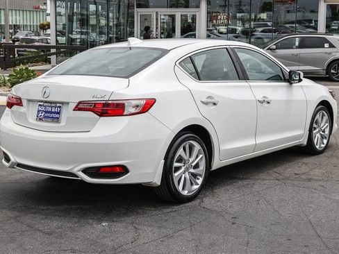 Used 2017 Acura ILX FWD image 6