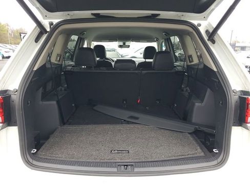 Used 2022 Volkswagen Atlas SE image 40