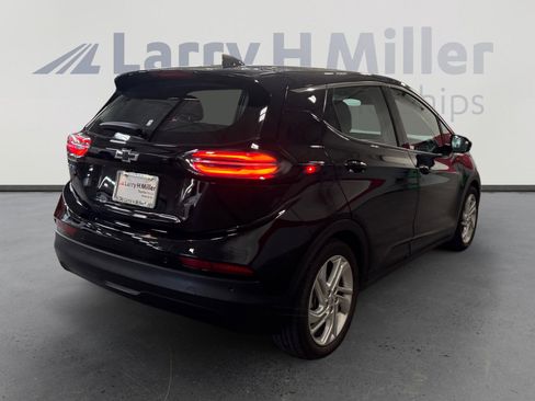 Used 2023 Chevrolet Bolt LT w/ Driver Confidence Package image 5