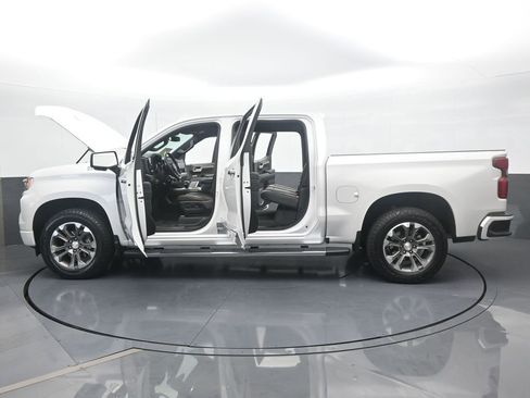 Used 2024 Chevrolet Silverado 1500 High Country AWD/4WD image 83