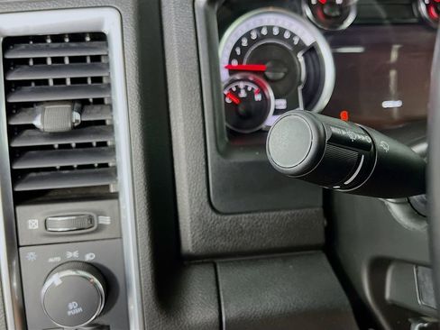Used 2022 RAM 1500 Classic Warlock AWD/4WD image 13