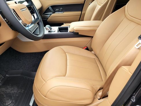 New 2026 Land Rover Range Rover SE AWD/4WD image 18
