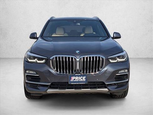 Used 2019 BMW X5 xDrive40i w/ Convenience Package AWD/4WD image 2