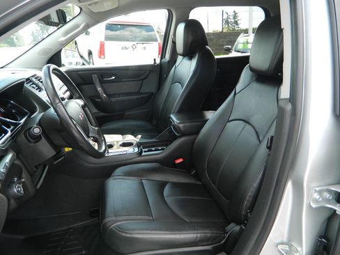 Used 2017 GMC Acadia Limited SLT image 12