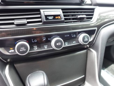 Used 2020 Honda Accord Sport image 19