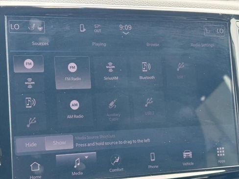 Used 2024 Chrysler Pacifica Touring-L image 24