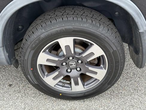 Used 2018 Honda Ridgeline RTL-E image 19
