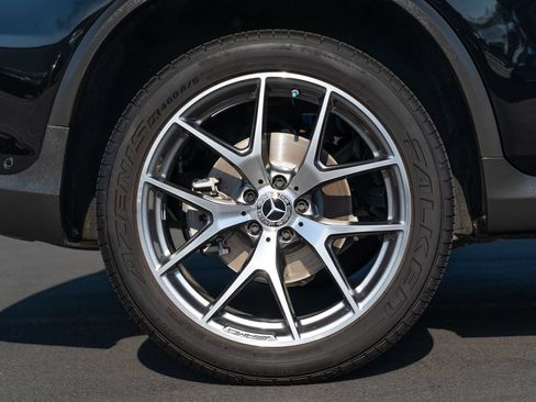 Used 2022 Mercedes-Benz GLC 300 image 7
