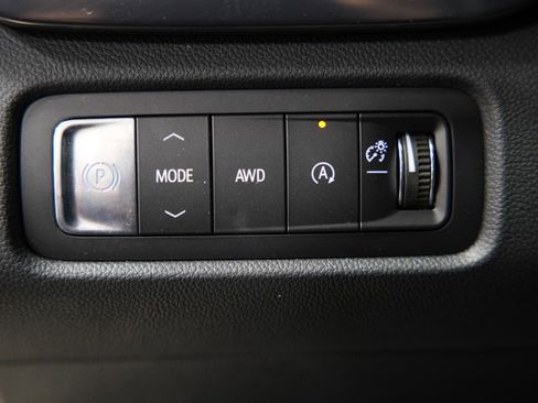 New 2026 GMC Acadia AT4 w/ Luxury Package image 31