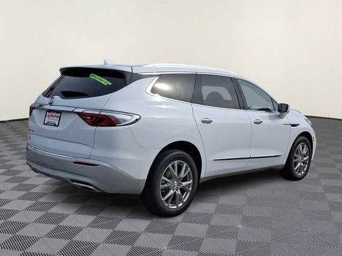 Used 2023 Buick Enclave Essence w/ Experience Buick Package image 6