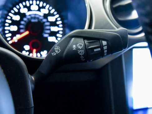 Used 2022 Ford Mustang Premium image 27