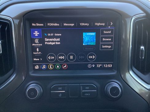 Used 2022 Chevrolet Silverado 1500 High Country w/ Technology Package image 24