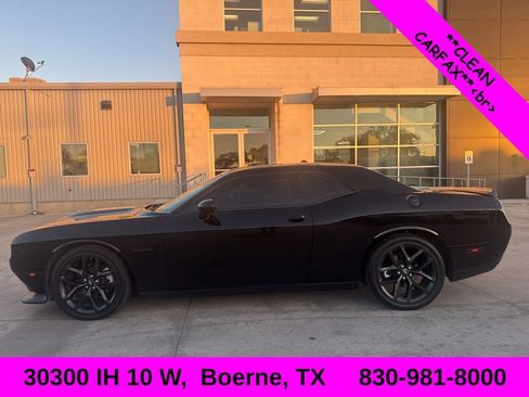 Used 2022 Dodge Challenger R/T w/ Blacktop Package image 1